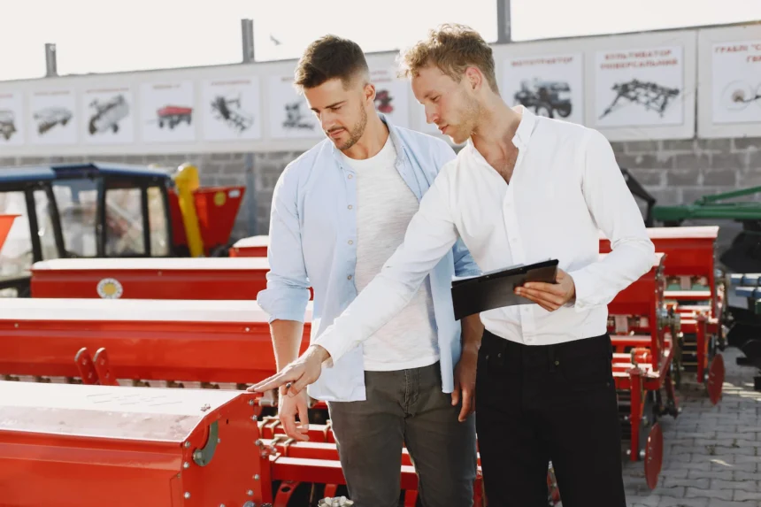 10 Things you should know about a Farm Equipment Mechanic job